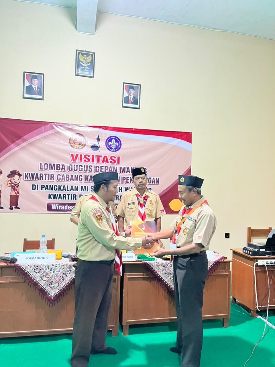 MI Salafiyah Warulor Sambut Tim Visitasi Lomba Gugus Depan Mantab Kwarcab Kabupaten Pekalongan